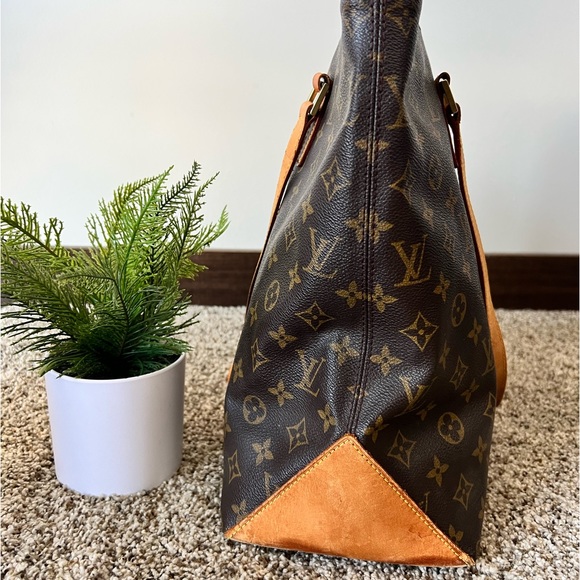 Authentic Louis Vuitton Monogram Cabas Mezzo - Picture 3 of 11